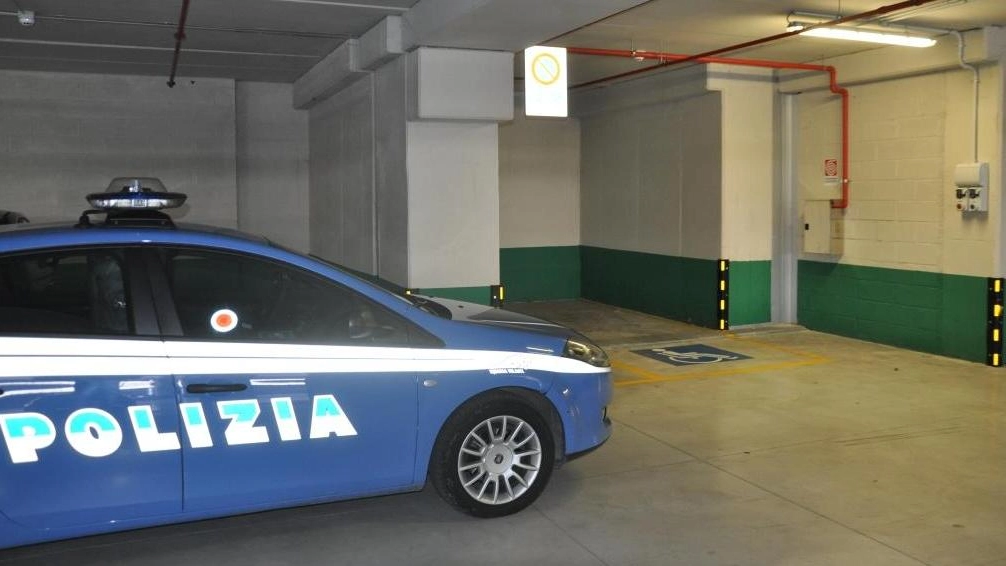 La Polizia al parcheggio di Santa Lucia a Urbino