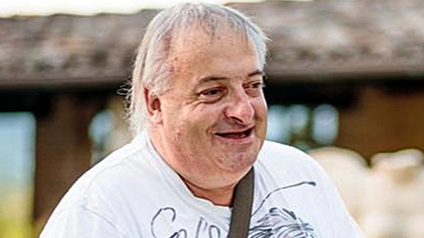 Alvesio Vagnini, 63 anni, per tutti Elvis, deceduto per un malore in casa