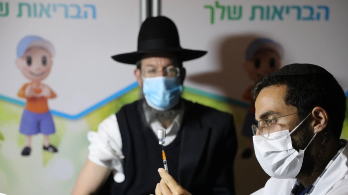 Israele tra vaccini e contagi: verso la terza dose agli over45