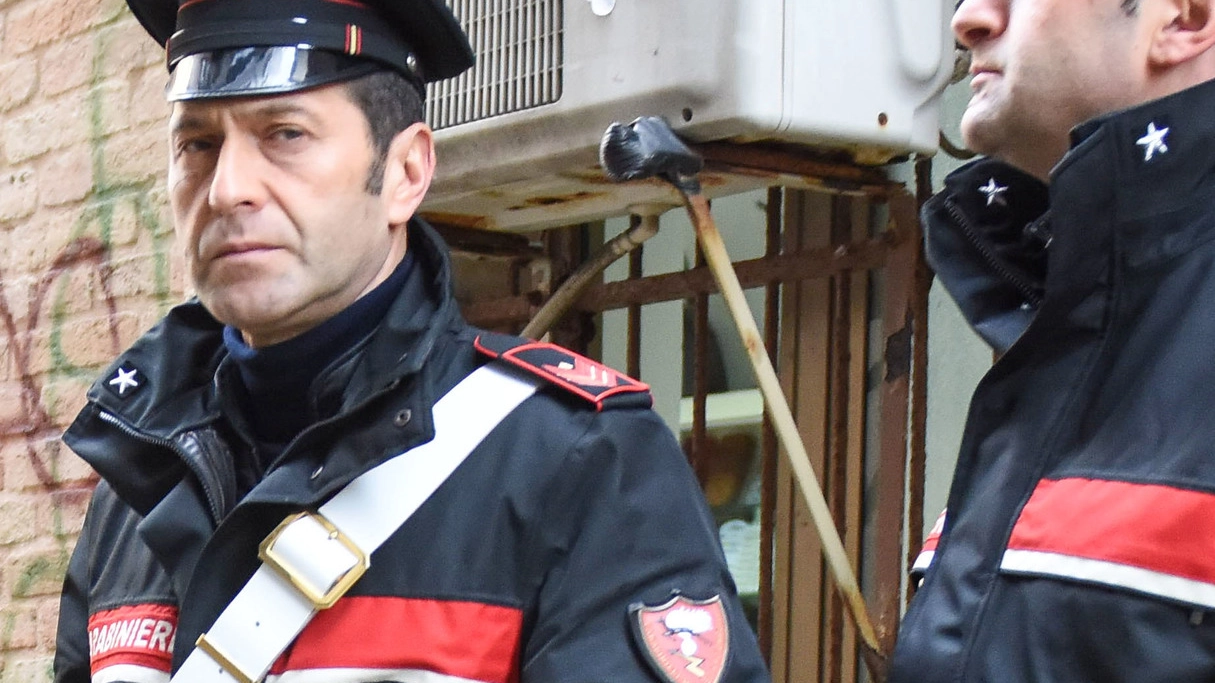 Alla pasticceria Ternana sono intervenuti i carabinieri della Compagnia di Civitanova