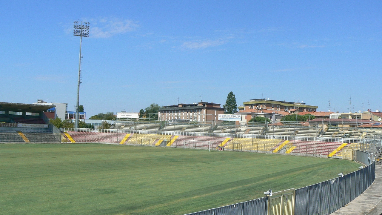 Lo stadio Benelli domenica sera tornerà ad ospitare un match di serie C