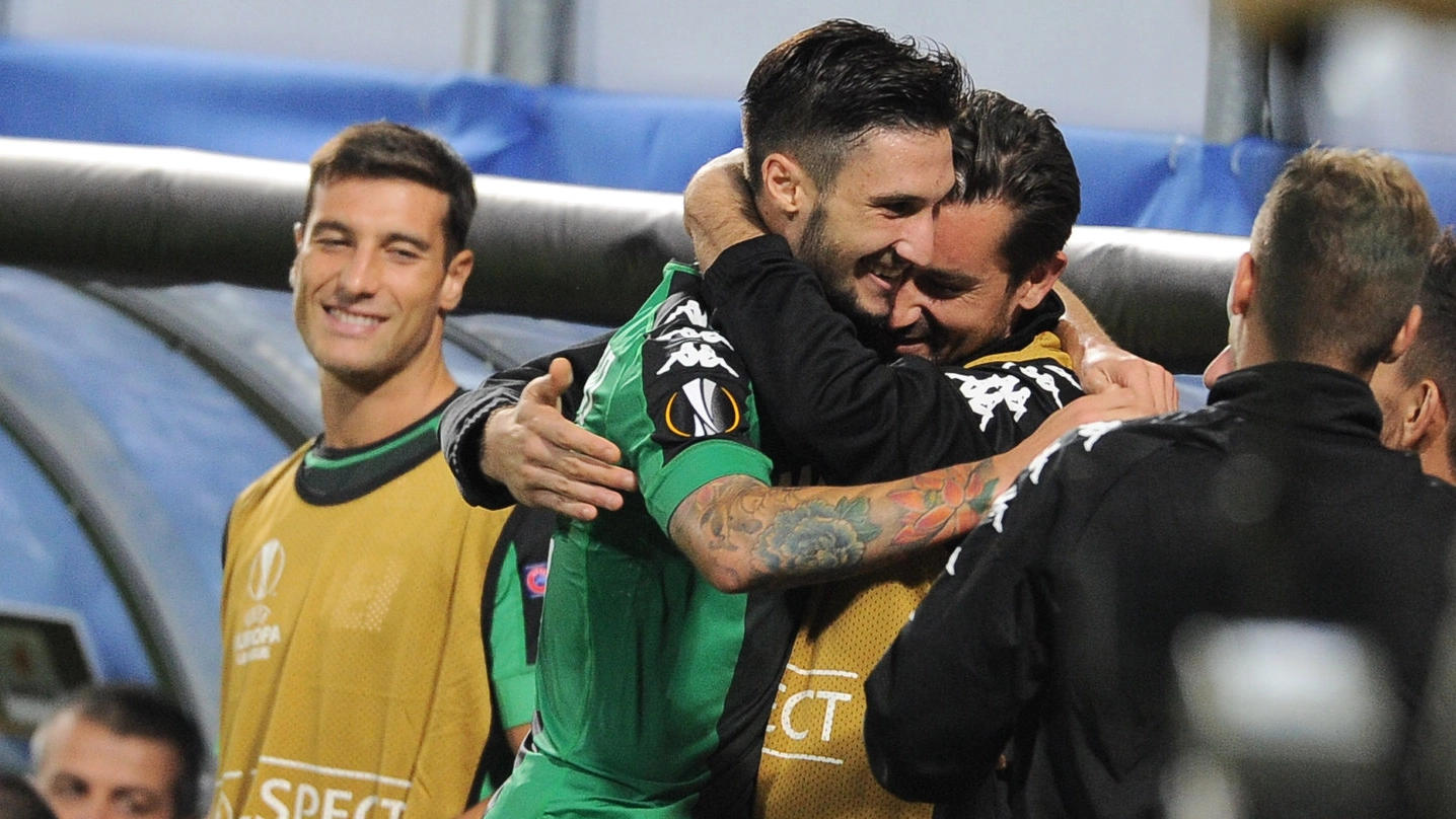 La gioia di Politano dopo aver realizzato il gol del definitvo 3-0 nella sfida con l’Athletic Bilbao