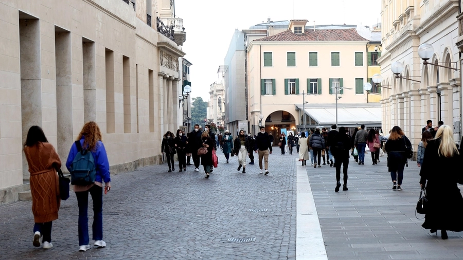 Seconda edizione dell’evento che coinvolge otto comuni della provincia di Padova: le opere di artisti italiani ed internazionali compariranno sui muri nelle vie e nelle piazze urbane