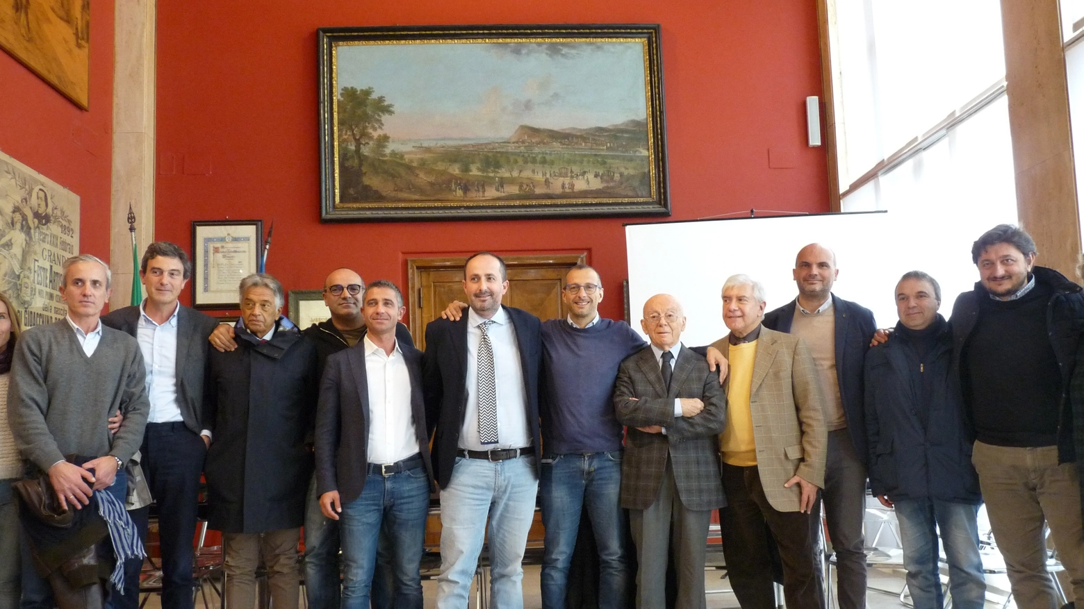 Foto di gruppo delle istituzioni musicali con il sindaco Ricci e l'assessore Vimini