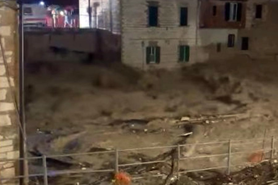 L'alluvione a Sassoferrato in provincia di Ancona