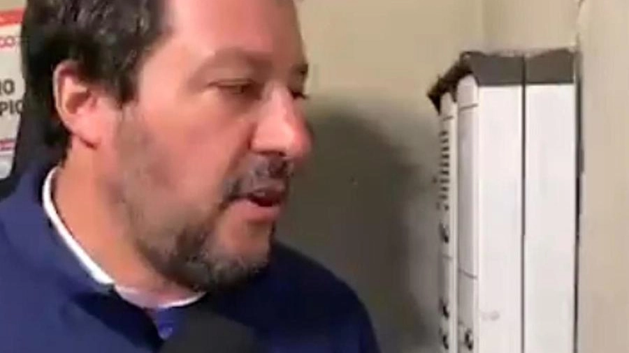 La citofonata al Pilastro di Salvini fatta a gennaio 2020 prima del voto per le Regionali