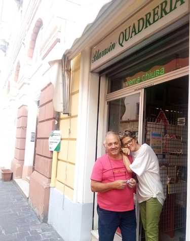 Un altro negozio storico chiude in centro: “Mezzo secolo di amore per il mestiere”