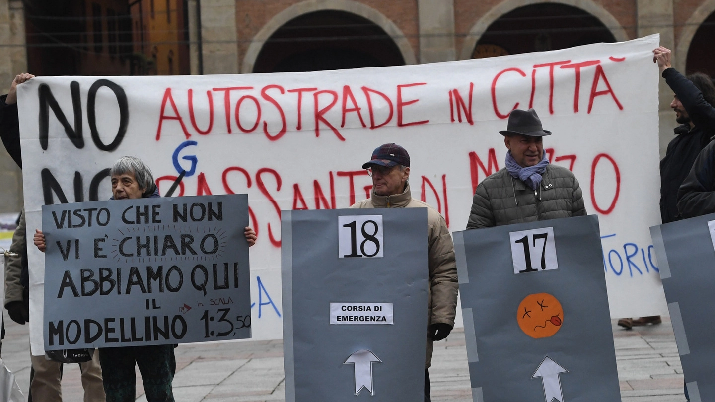 Bologna, protesta per il Passante (FotoSchicchi)