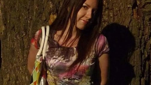 E’ di Katerina Laktionova, il cadavere trovato nella valigia gettata nel porto, la  foto è quella del suo profilo  Facebook, postata quando era ancora piena di sogni