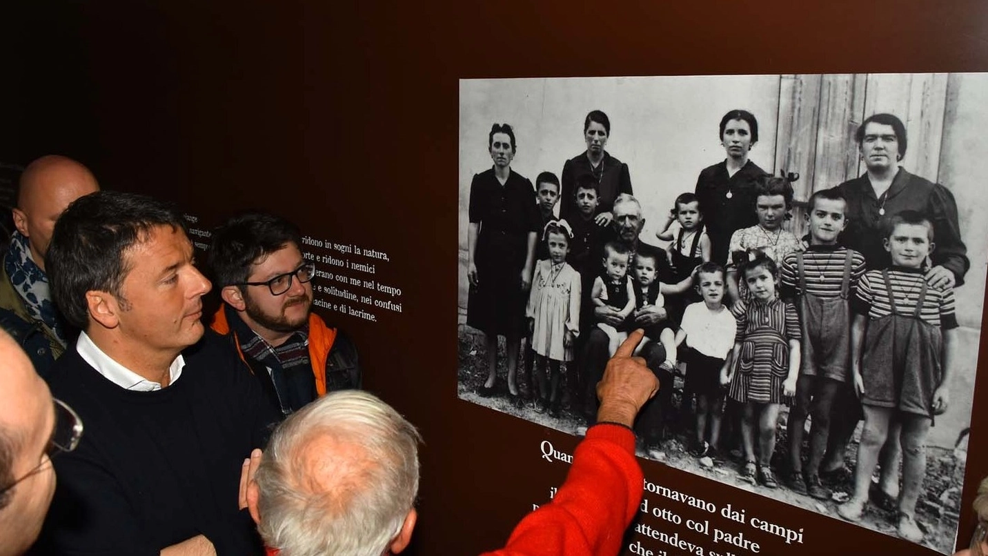 Matteo Renzi al museo dedicato ai 7 fratelli Cervi, trucidati nel dicembre del 1943 dai fascisti (foto Artioli)