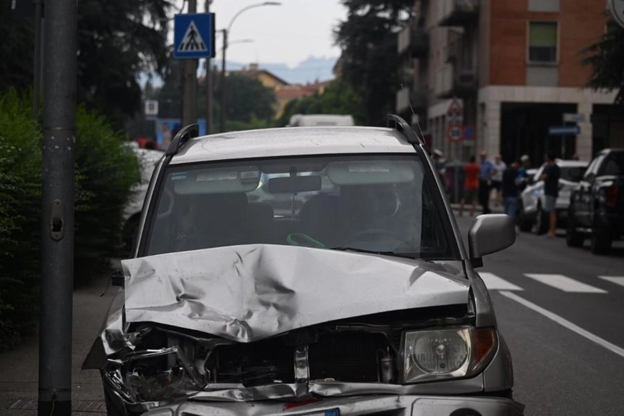 Incidente a Bologna, oggi: tragedia a Borgo Panigale
