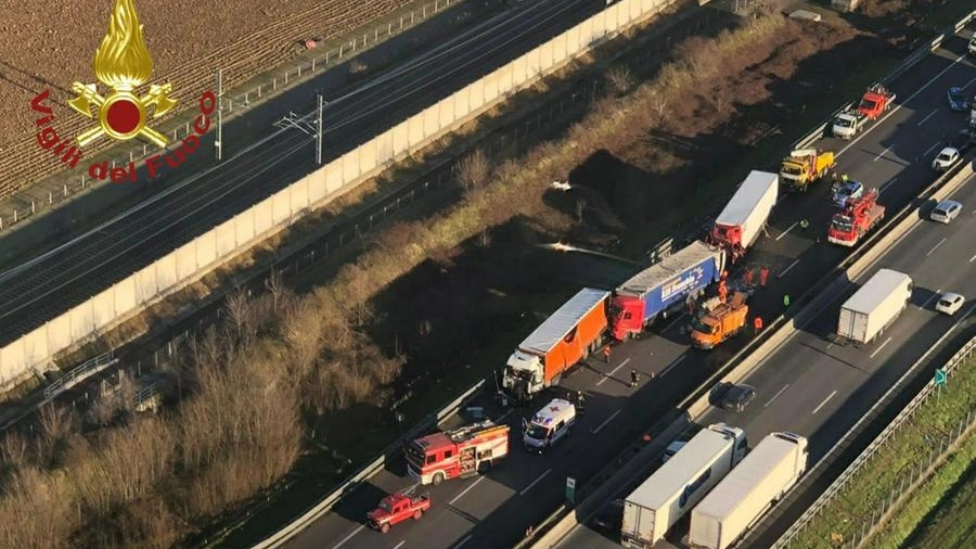 Incidente in A1 tra Fiorenzuola e Parma