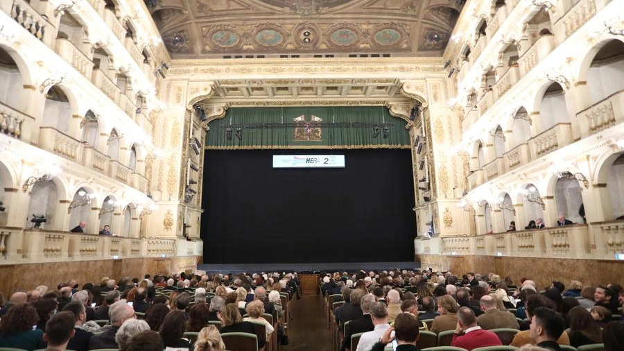 Teatro Comunale di Bologna: a rischio la prima della Traviata per sciopero
