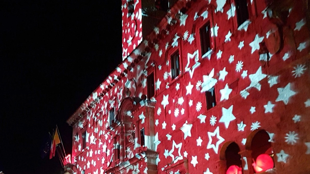 Ascoli Piceno, il Capodanno in piazza del Popolo dello scorso anno (Labolognese)