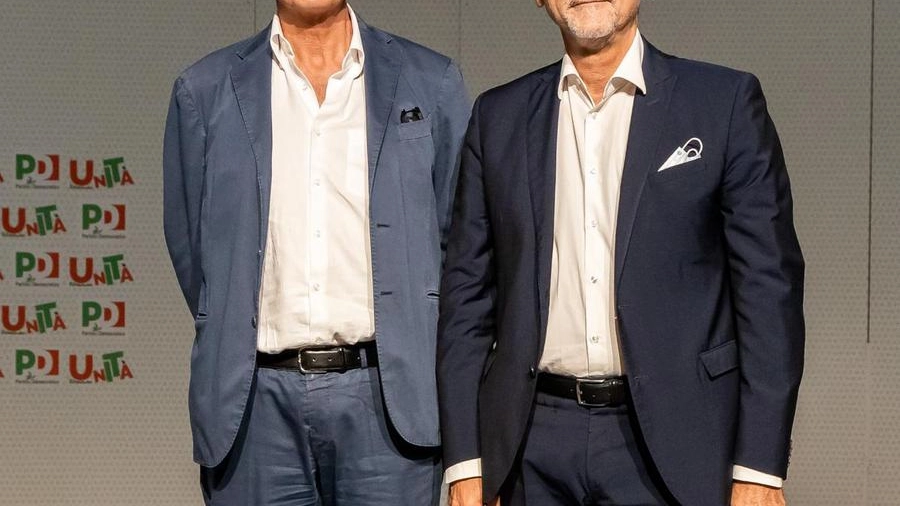 Il direttore di Qn-il Resto del Carlino, Michele Brambilla, con il sindaco Virginio Merola