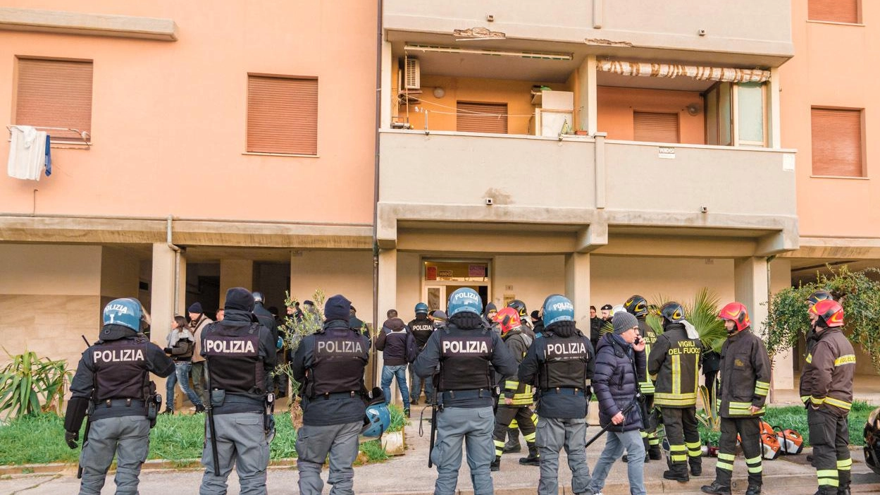 Emergenza sicurezza  Il sindacato di Polizia  "Ci danno solo 6 agenti   Fiaccolata di protesta"