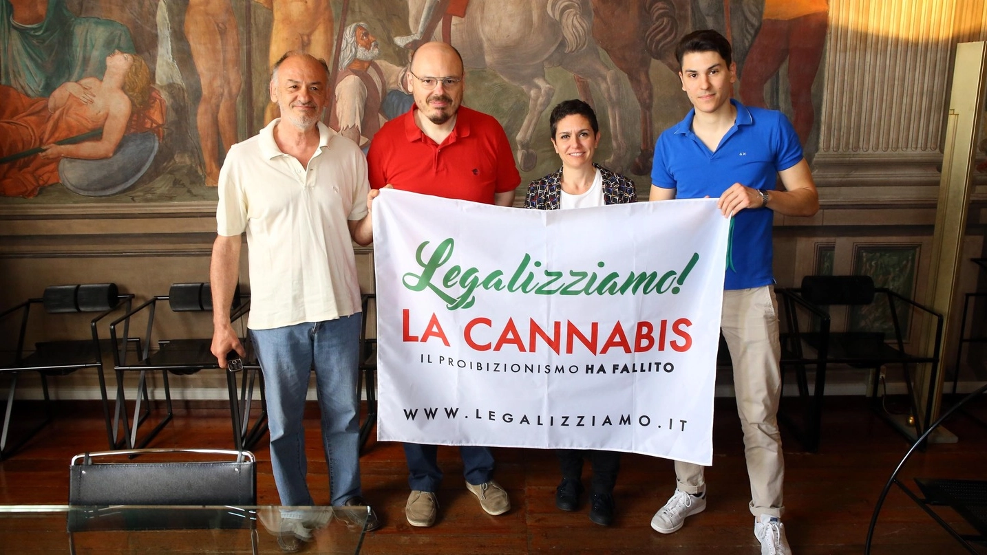 Zamorani, Fiorentini, Baraldi e Uba chiedono la legalizzazione della cannabis