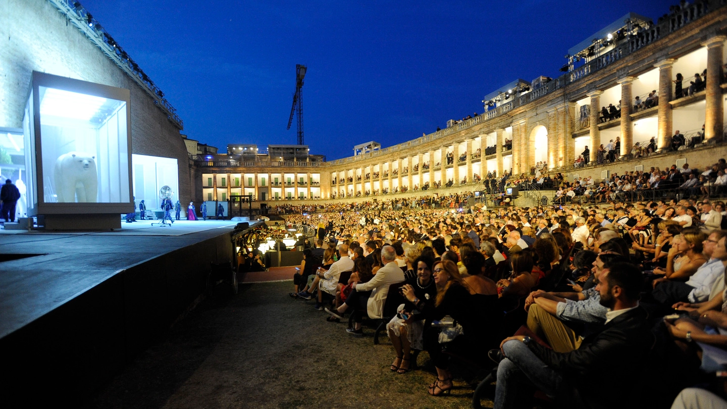 Macerata, la Turandot allo Sferisterio (Foto Calavita)