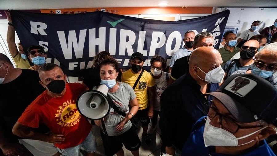 La protesta dei lavoratori Whirlpool