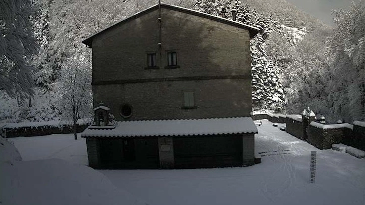 L’Eremo di Sant’Alberico completamente imbiancato dalla neve