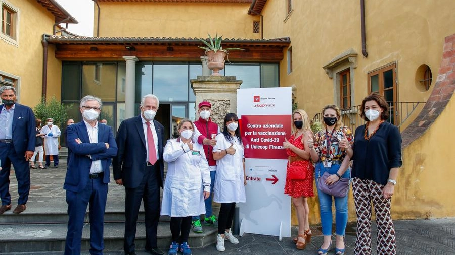 Inaugurazione del centro vaccinale Unicoop Firenze (foto Germogli)