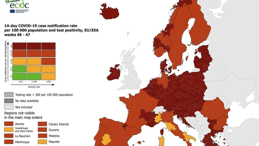 Mappa Ecdc: l'Europa quasi tutta rossa (Ansa)