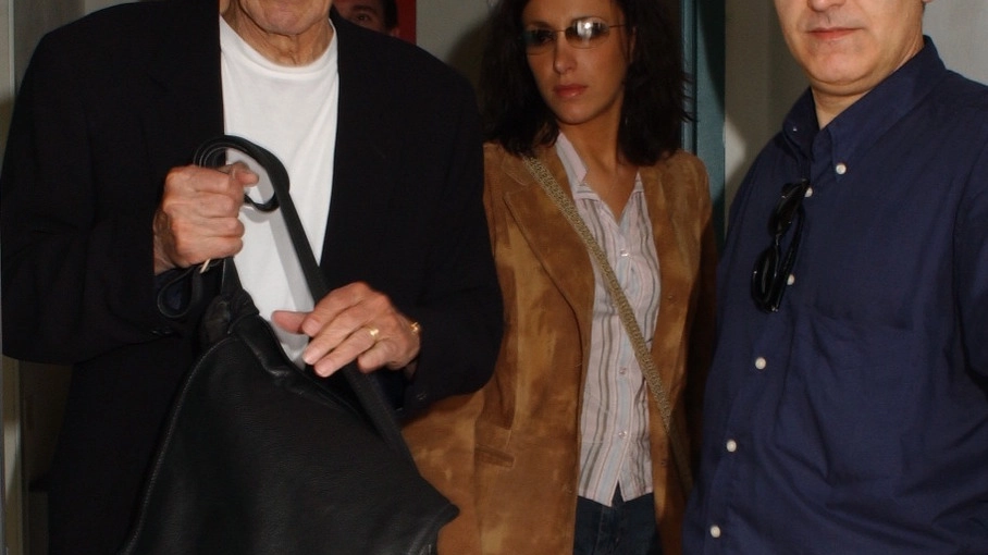 Leonard Nimoy (il signor Spock) con Massimo Romani nel 2002