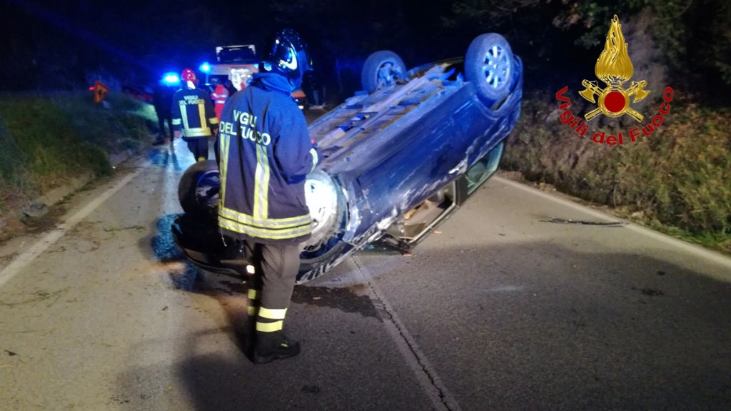 Incidente a Macerata, nove auto coinvolte: tre feriti