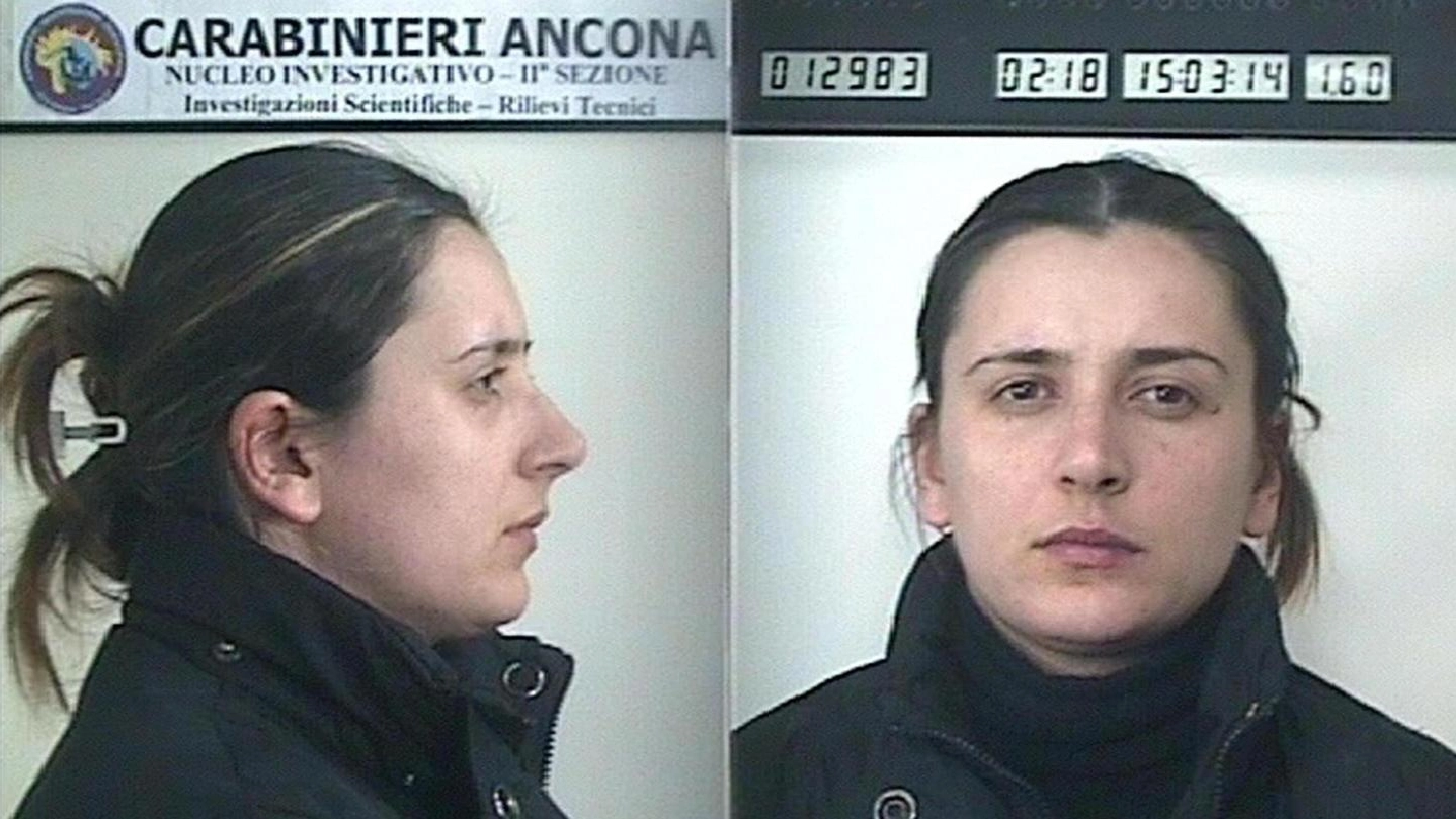 Maria Andrada Bordea nella foto segnaletica diffusa dai carabinieri dopo il fermo