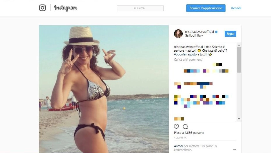 Cristina D'Avena in bikini su Instagram