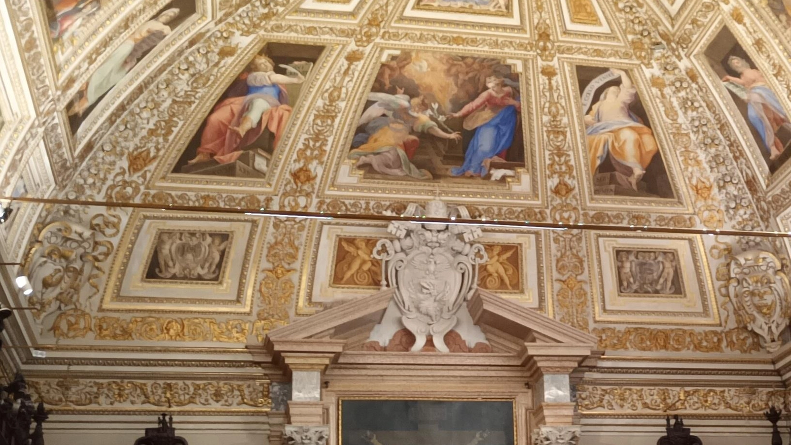 Restauri nella Santa Casa di Loreto: nuova luce per la cupola e la sala del Pomarancio
