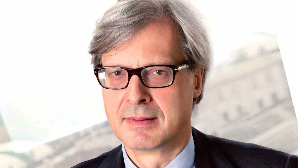 Vittorio Sgarbi in arrivo al teatro Filarmonici 