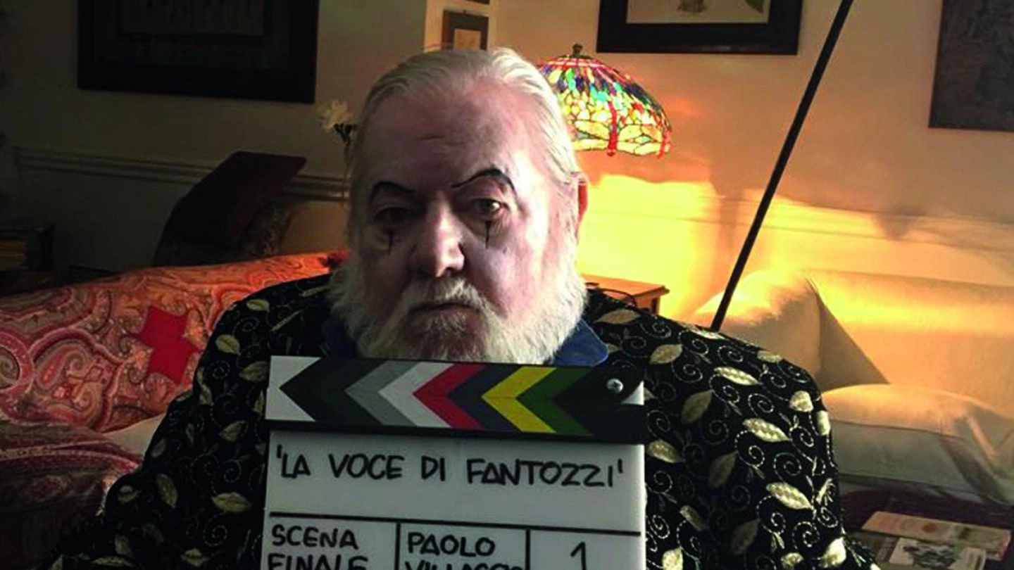 Paolo Villaggio  sul set del docufilm del regista Mario Sesti