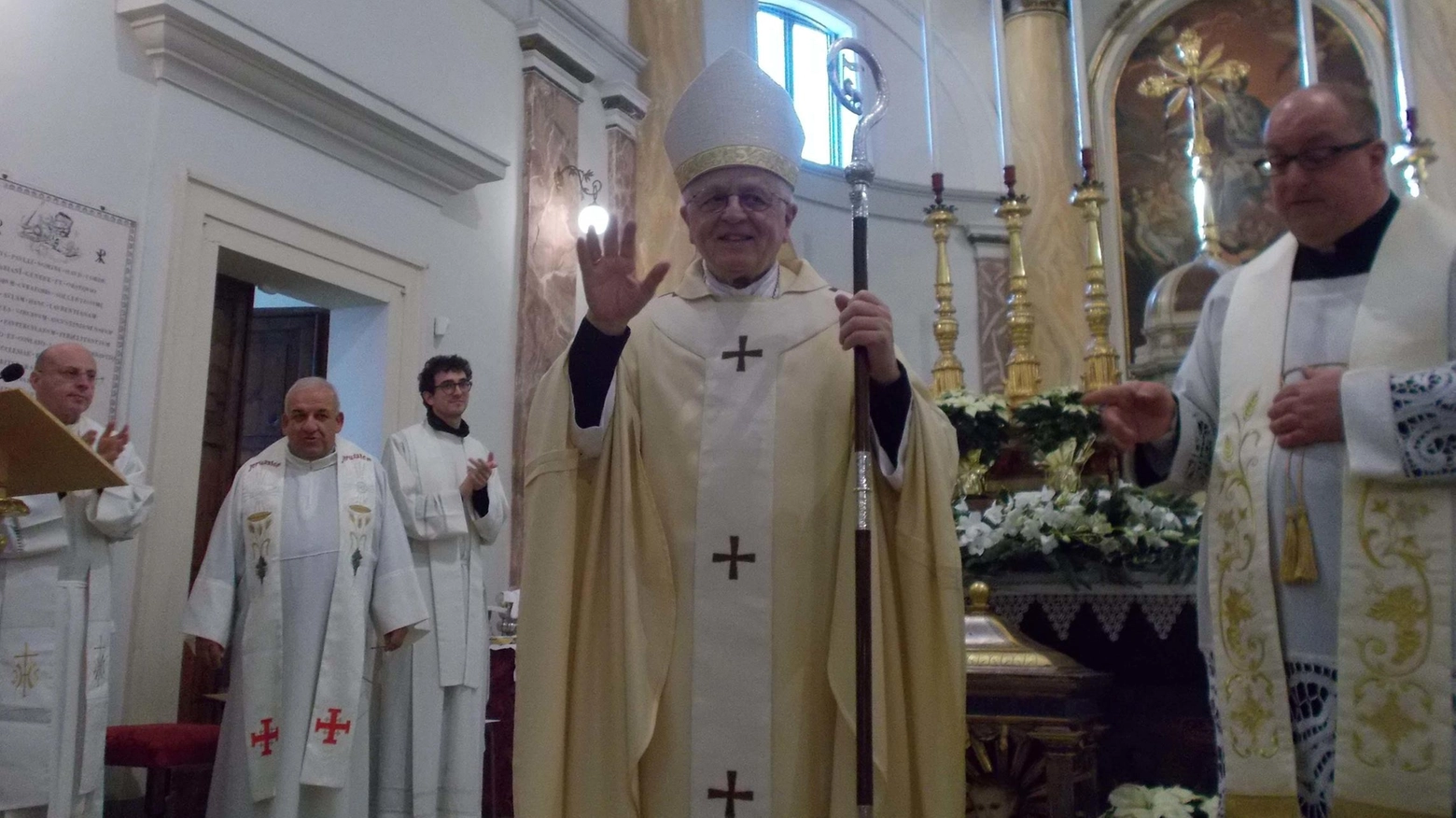 Don Vanni festeggia i 50 anni di sacerdozio