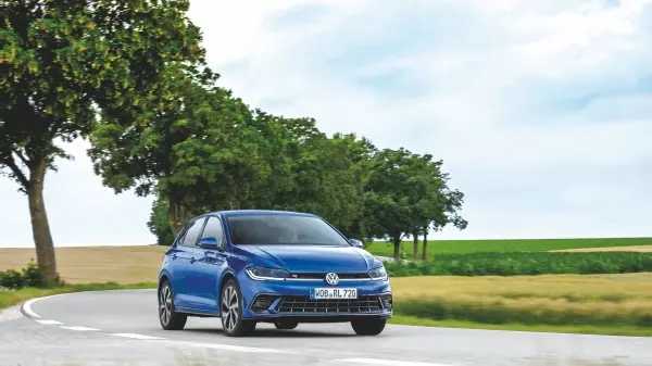 La Volkswagen Polo ha un consumo medio di 4,2 litri di benzina per 100 km