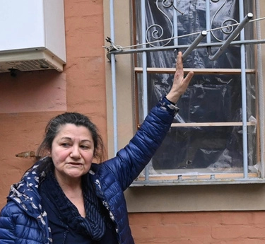 Furti a Bologna, casa svaligiata al parco Melloni: "In balia di ladri e vandali"