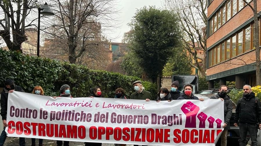 I sindacati di base preparano il "No Draghi day" a Bologna