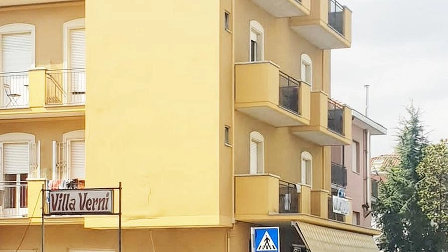 La truffa dell'hotel senza stanze a Rimini