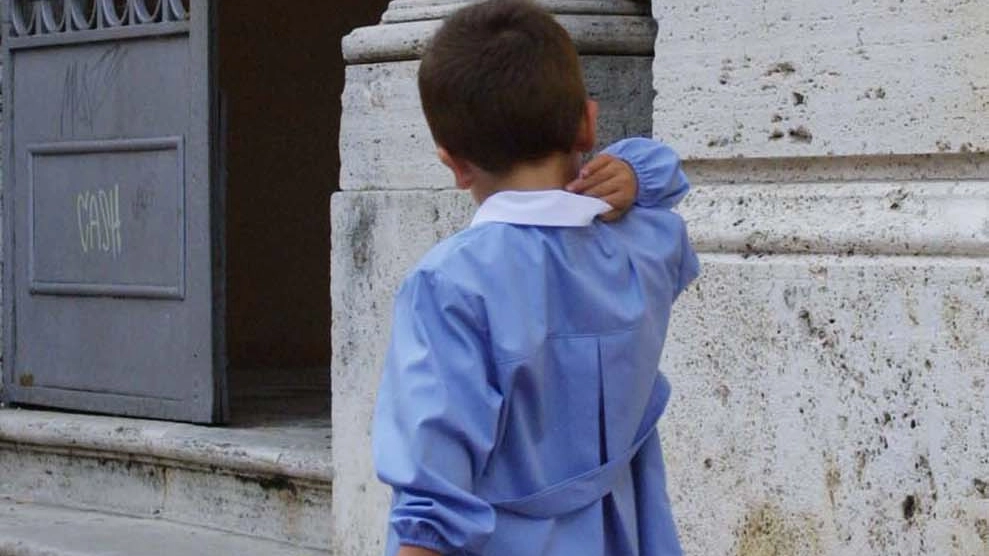 Il piccolo di 5 anni è 'evaso' dall'asilo in via Barbieri, in Bolognina