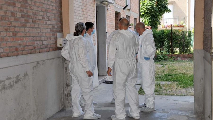 Bimbo morto a Ferrara: indagini per capire come (foto BusinessPress)