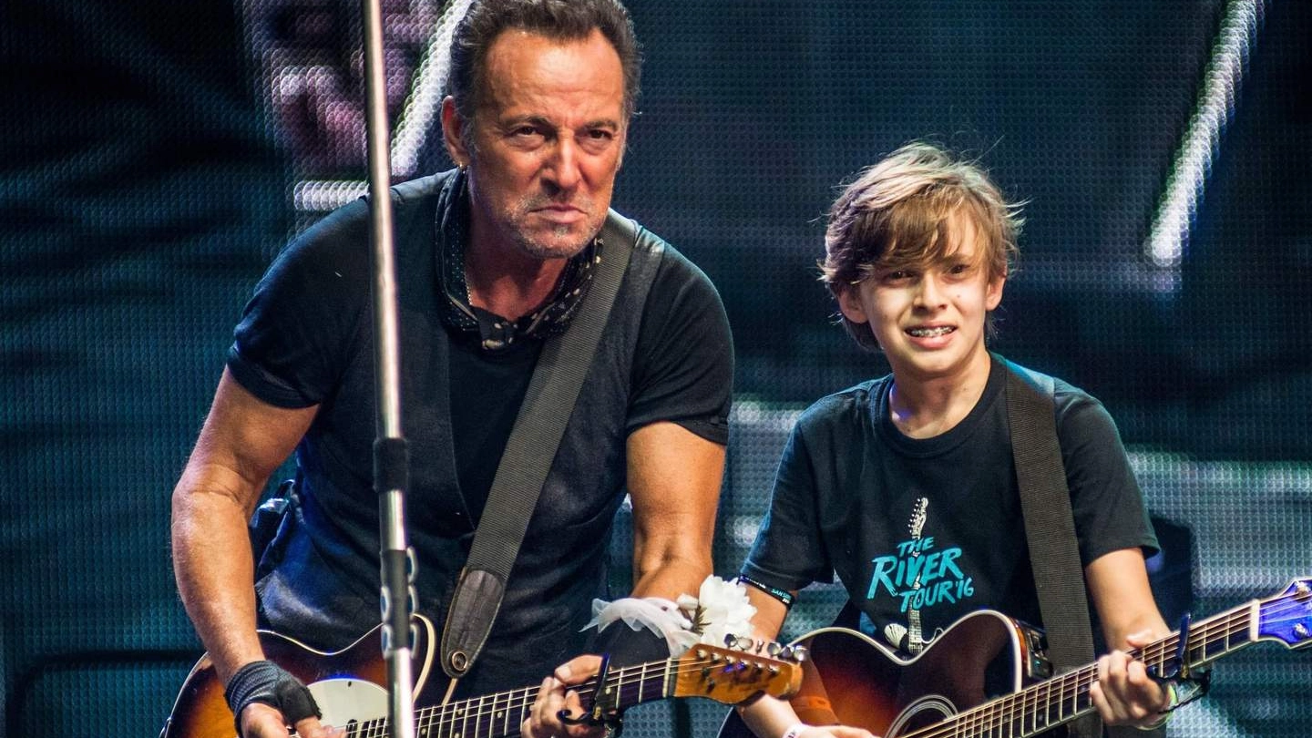 Bruce Springsteen e Leo Meconi insieme sul palco a San Siro