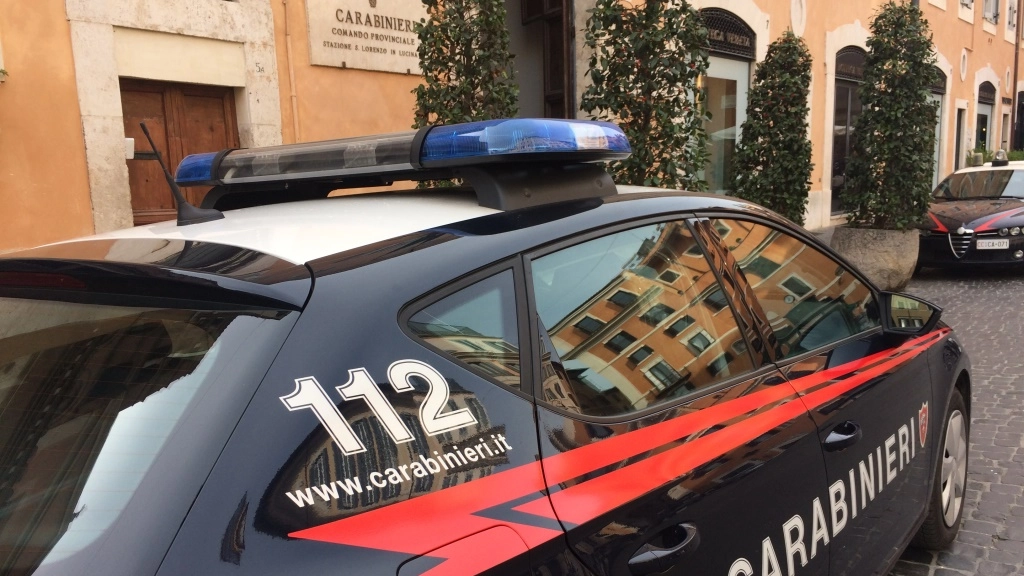 Fanno sesso e si accusano a vicenda, i carabinieri si occupano del caso (Dire, archivio)