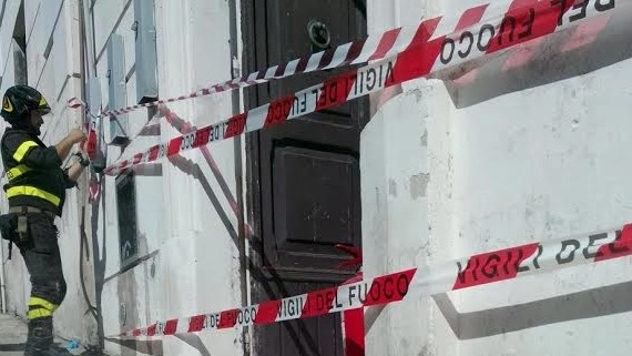 Ancona, vigili del fuoco al tribunale dei minorenni