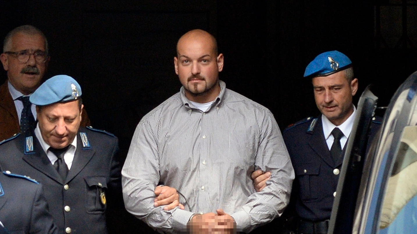 Luca Traini, 29 anni, in tribunale per il processo in corte d’assise
