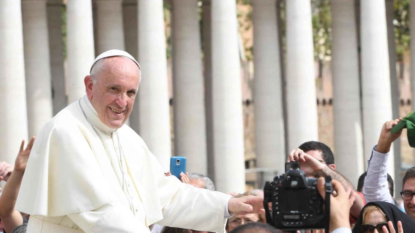Papa Francesco sarà a Bologna domenica 1 ottobre (foto Ansa)