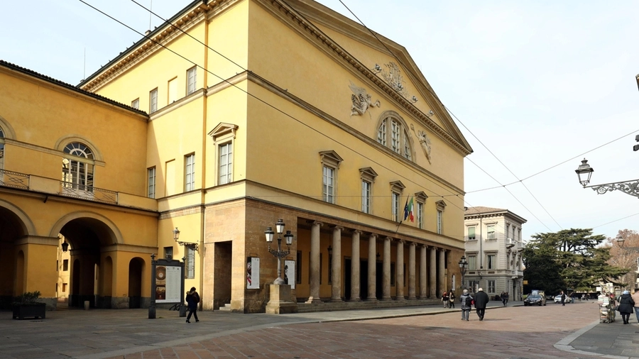 L'esterno del Teatro Regio di Parma