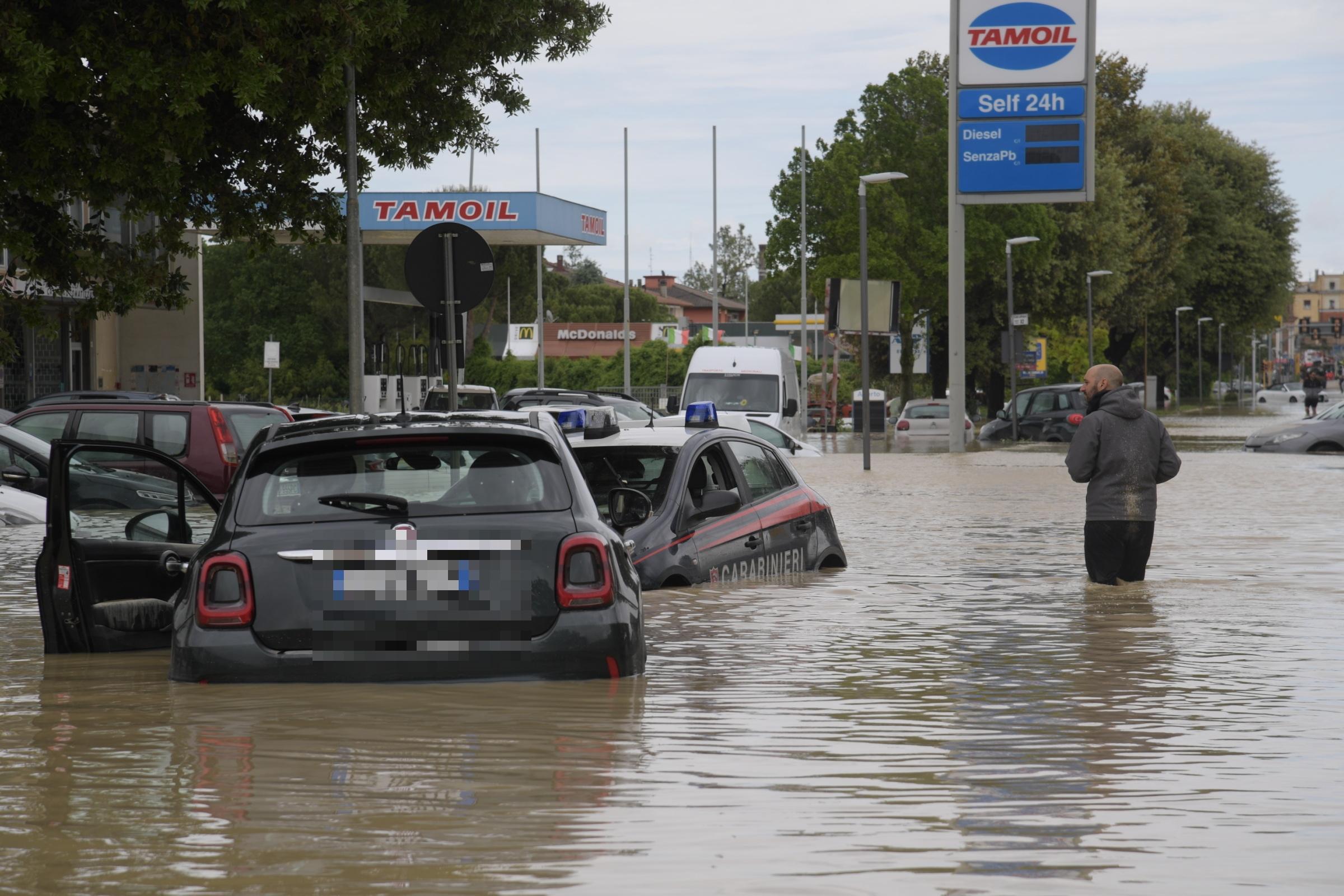 Alluvione in Emilia Romagna e Marche, online le linee guida per accelerare i rimborsi