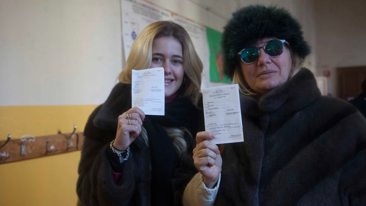 Elezioni 4 marzo, ai seggi di Ravenna (foto Corelli)