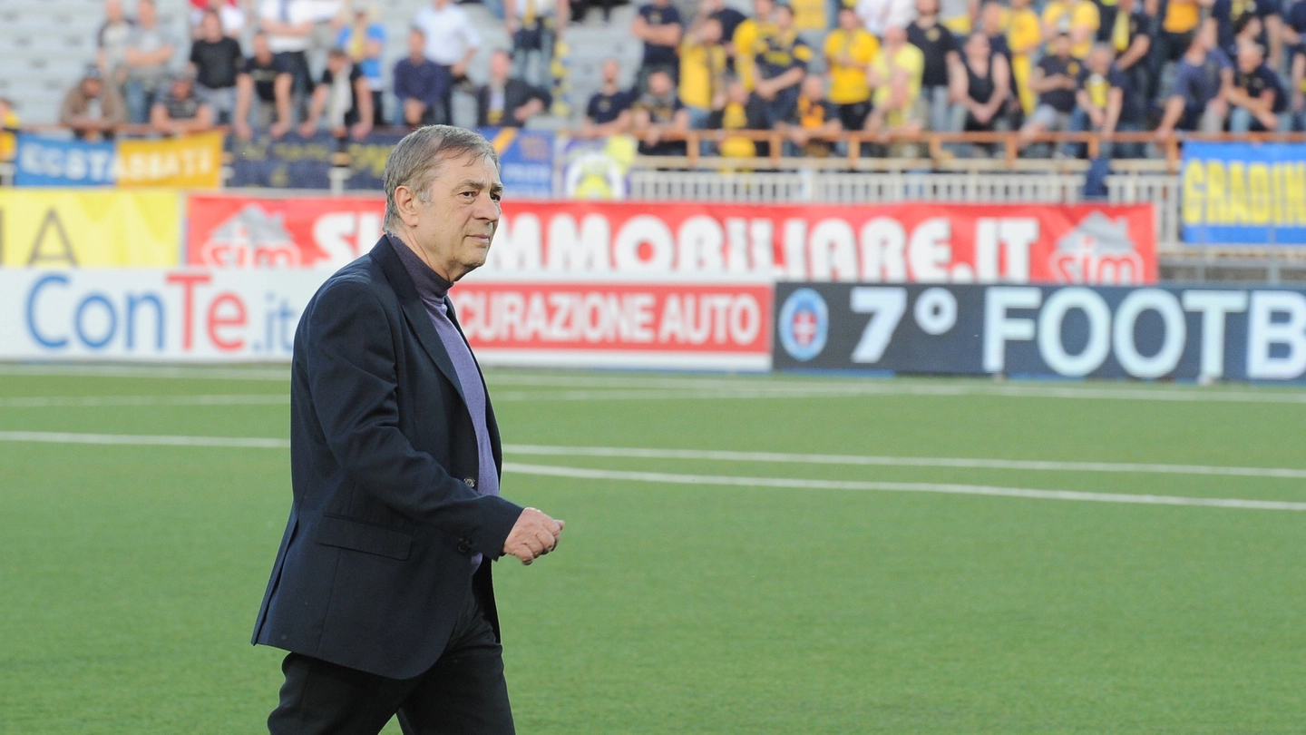 Il patron del Modena Antonio Caliendo ha dichiarato che resterà al timone della società gialloblù