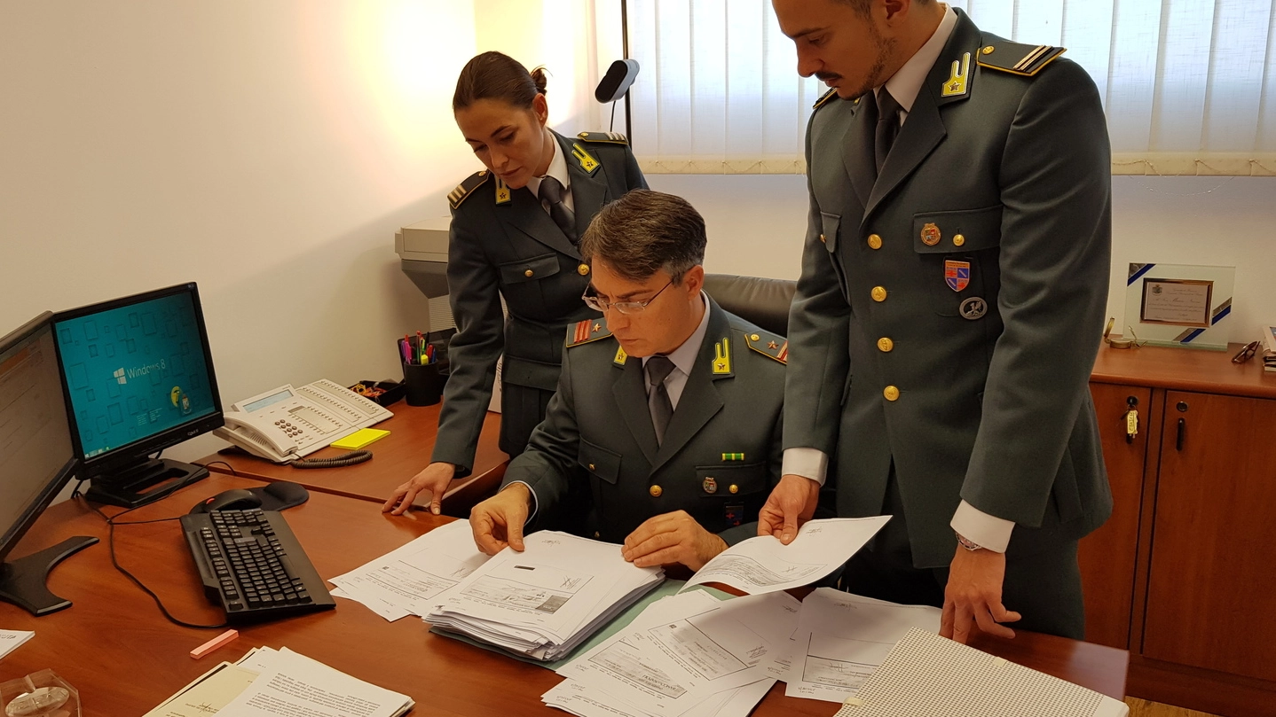 La Guardia di finanza di Rimini ha svelato un giro  di fatture per operazioni inesistenti 